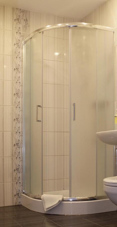 Hotel Marta Oława Rom bilde