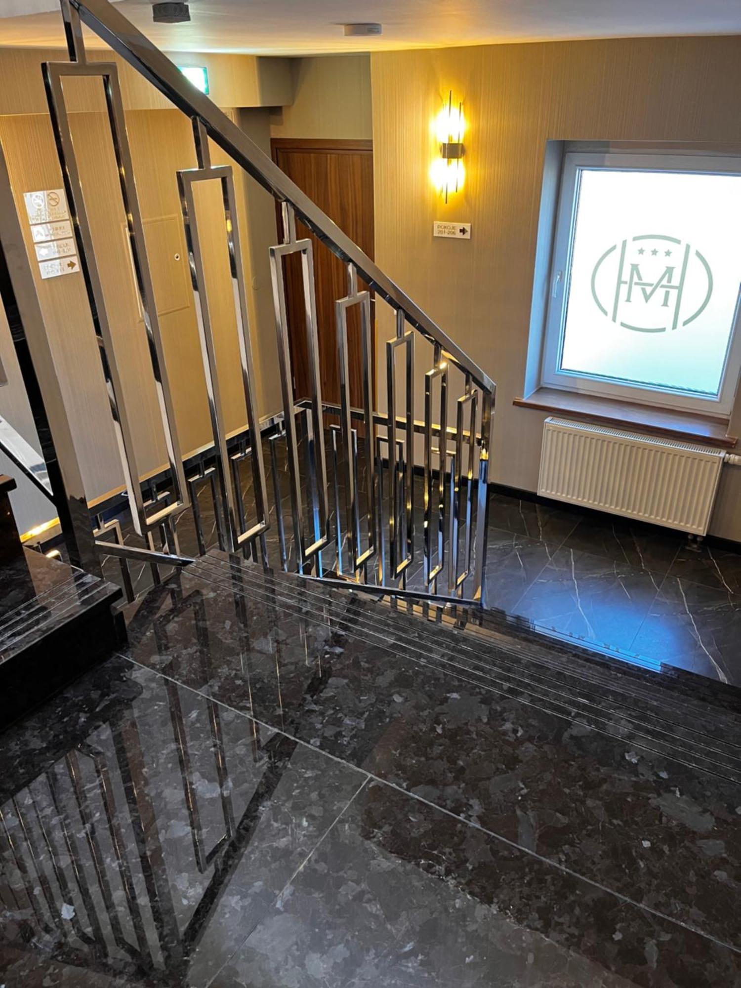 Hotel Marta Oława Eksteriør bilde